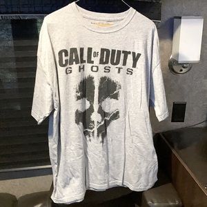 Call of Duty T-shirt . Great condition!